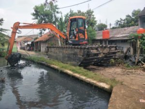 Normalisasi Kali Sekunder Kampung Gandu Sukatani Hasil Swadaya Masyarakat Satgaa Citarum Harum