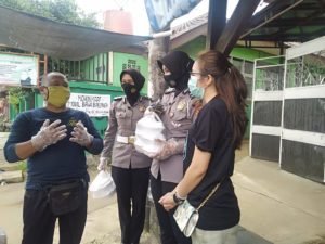 SatLantas Polres Bogor Berbagi di Sekitaran Wilayah Puncak Bogor