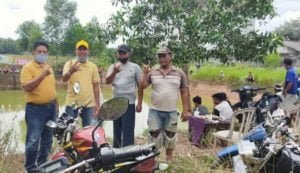 Calon Bupati Lampung Timur Hi. Azwar Hadi Adakan Mancing Ikan Gratis