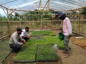 Bhabinkamtibmas Desa Taman Krocok, Memperoleh Penghargaan dari Kapolres Bondowoso