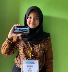 Bukti Rekrutmen Polri Bersih, Anak Buruh Cuci Asal Kampar Lolos Masuk Pendidikan Polwan