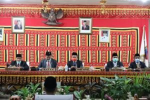 Dengan Agenda Saksikan Pidato Presiden Jokowi, DPRD Lamsel Adakan Paripurna