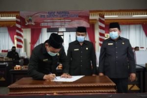 DPRD Kabupaten Lampung Selatan Sahkan Raperda Perubahan APBD 2020