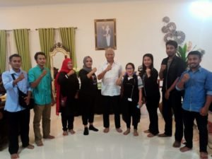 Panitia Pelantikan Lembaga Komando Pemberantasan Korupsi (L.KPK) Mengunjungi Kediaman Ketua Pembina PIMDA Kota Ternate