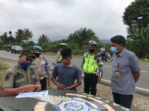 Polres Tapsel Melaksanakan Operasi Penegakan Hukum Kesehatan di Angkola Timur