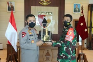 Kapolda Jatim Irjen Dr Nico Afinta, Berkunjung ke Pangdam V/Brawijaya siap berkolaborasi ciptakan Kamtibmas