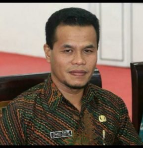 Kepala Disnakertrans Hal-Sel Diduga mengalihkan Proyek Padat Karya ke Gelanggang Olahraga (GOR)