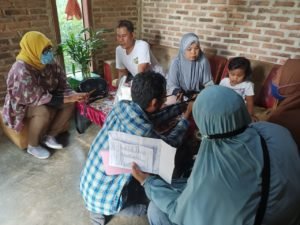 Cepat Tanggap LKS dan ACT Kunjungi Sylvia Ananda Putri Penderita Bocor Ginjal