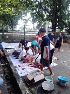 Pokja Wartawan Kab. Bogor Potong dan Distribusikan Hewan Qurban