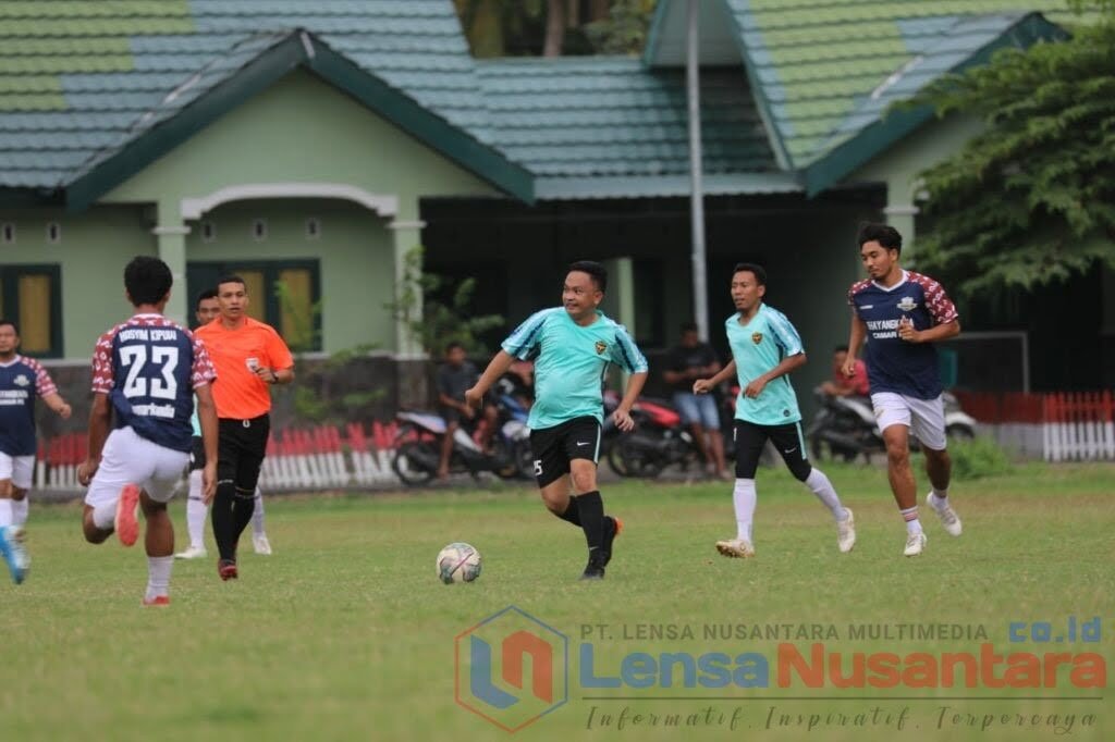 Ilham Azikin Tantang Tiga Bintang PSM di Rumput Hijau