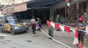 TNI-Polri Kec. Botolinggo Himbau Warga Pasang Bendera Merah Putih dan Umbul-umbul