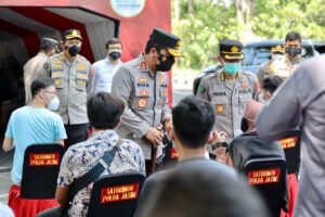 Kapolda Berikan Semangat Masyarakat Ciptakan Herd Immunity di Jatim