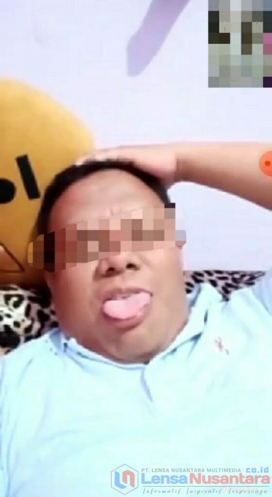 Viral…!!! Video Call “Hot” Diduga Mantan Kades Sumber Tengah Binakal Beredar Dimedsos