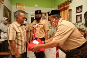 Ilham Azikin Silaturahmi dengan Pengurus Senior Pengurus Kwarcab Bantaeng