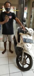 Polisi Tangkap Maling Didalam Rumah Warga, Satu Orang Pelaku Masih Buron