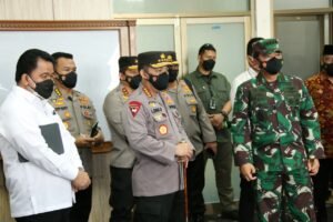 Kapolri Minta Forkopimda Sumbar Perkuat Strategi Mitigasi Covid-19 di Sektor Ekonomi Warga
