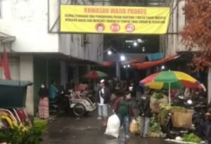 Ditarik Sewa Sebesar 1.5 Juta, Pedagang Sayur di Pasar Daerah Genteng I Memilih Pindah