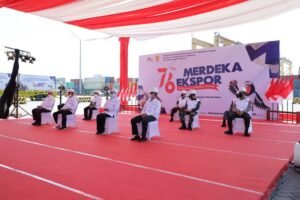 Bersama Presiden RI, Forkopimda Jatim Melaksanakan Video Virtual Ceremonial Pelepasan Ekspor Komoditas Pertanian “Merdeka Ekspor” Tahun 2021