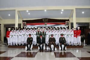 Dandim 0822 Hadiri Pengukuhan Paskibraka Bondowoso