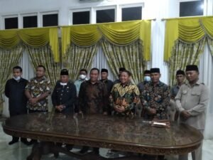 Bupati dan Wabup Kabupaten Pulau Taliabu Menilai Kinerja 10 OPD Teknis Sangat Buruk