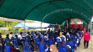 Binda Kaltim Kembali Memberikan Bantuan Lanjutan Vaksinasi Para Pelajar di Kutaikartanegara