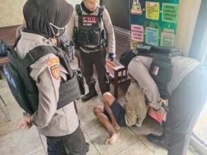 Tim PRC Dit Samapta Polda Kalbar, Mengamankan Pelaku Pencurian