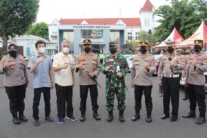 Kapolrestabes Surabaya Cek Kelayakan dan Kesiapan Kendaraan Lalu Lintas untuk Memberikan Pelayanan Masyarakat