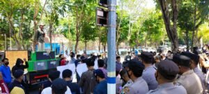 Aliansi Mahasiswa Sampang Utarakan Kekawatiran Didepan DPRD, Apa Kata Korlap