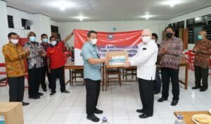 KEMENDAGRI Menyalurkan Bantuan Masker Kepada FKUB Provinsi Papua