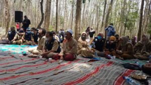 Tanam Porang Di BKPH Wonosari Perhutani Bondowoso Gandeng KUPS