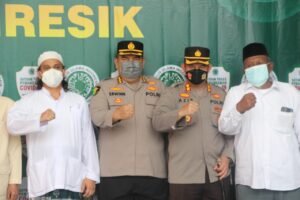 Polres Gresik Bersinergi dengan MUI Vaksinasi Menjaga Umat