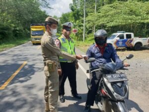Operasi Patuh Krakatau 2021, Polisi Beri Himbauan Pengendara Agar Tertib Berlalulintas dan Taat Prokes