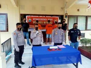 Apes..!! Pertemuan Melalui Aplikasi MiChat Berujung Pencurian