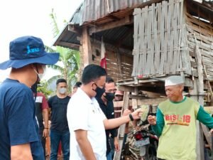 Panen Bawang di Morowa, Ilham Azikin Tampung Aspirasi Petani