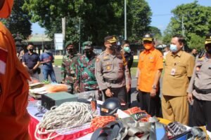 Polres Bondowoso Gelar Apel Kebencanaan, Antisipasi Bencana Hidrometeorologi Akibat Badai La Nina