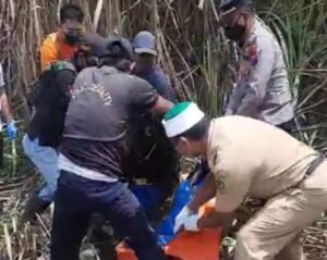 Warga Glemore Digegerkan Penemuan Kerangka Mayat di Ladang Tebu