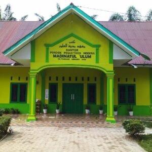 Sebanyak 62 Santri Madinatul Ulum Mengalami Muntah dan Demam, Diduga Ini Penyebabnya
