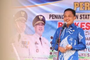 Ilham Azikin Resmikan Puskesmas Sinoa Jadi Rawat Inap, Bidan Dilengkapi Kendaraan Operasional