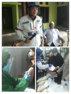 Warga Genteng Antusias Mendatangi Pelaksanaan Vaksinasi yang Diselenggarakan oleh Partai Demokrat