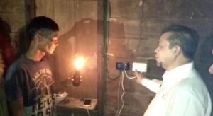 29 Tahun Tidak Teraliri Listrik, Warga Desa Prangat Baru Kini Telah Diterangi oleh LIMAR