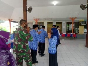 Kades Karangsari Menyayangkan Ketidakhadiran BPD Dalam Acara Pelantikan Perangkat Desa