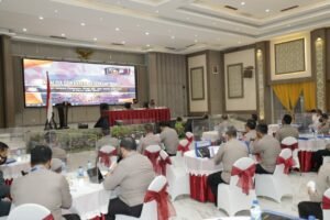 Polda Jatim Gelar Anev Sitkamtibmas 2021 serta Persiapan Jelang Natal dan Tahun Baru