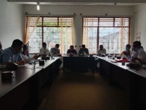 Setelah Desa Lau Siereme, Kepala Desa Lau Bagot bersama Puluhan Pendukungnya Juga Datangi Gedung DPRD Dairi