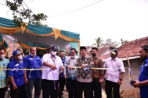 Wakil Bupati Way Kanan Resmikan Hasil Pelaksanaan Bantuan Pemerintah untuk Masyarakatnya Bentuk Pembangunan infrastruktur Kotaku