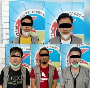 Patut di Apresiasi, Anggota Satreskoba Polrestabes Surabaya Ringkus Lima Tersangka Kasus Sabu