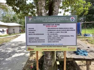 Diduga Asal Jadi, Kepala Desa Silam Bumkam Saat Ditanya Pengerjaan Jalan Setapak