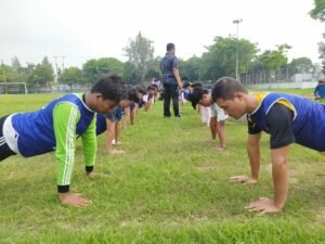 Bag SDM Polres Sampang Laksanakan Binlat di Lapangan Wijaya Kusuma