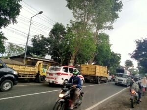 Kemacetan Panjang, Para Pengguna Jalan Raya Bertengkar