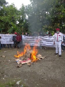 PHK Sepihak, Ratusan Massa Grudug PT. Aluzindo Paduan Mulia Bogor