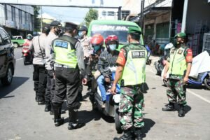 Pasar Induk Bondowoso Menjadi Sasaran Operasi Yustisi Gabungan